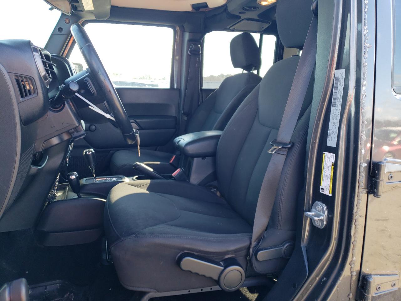 2018 Jeep Wrangler - Image 7