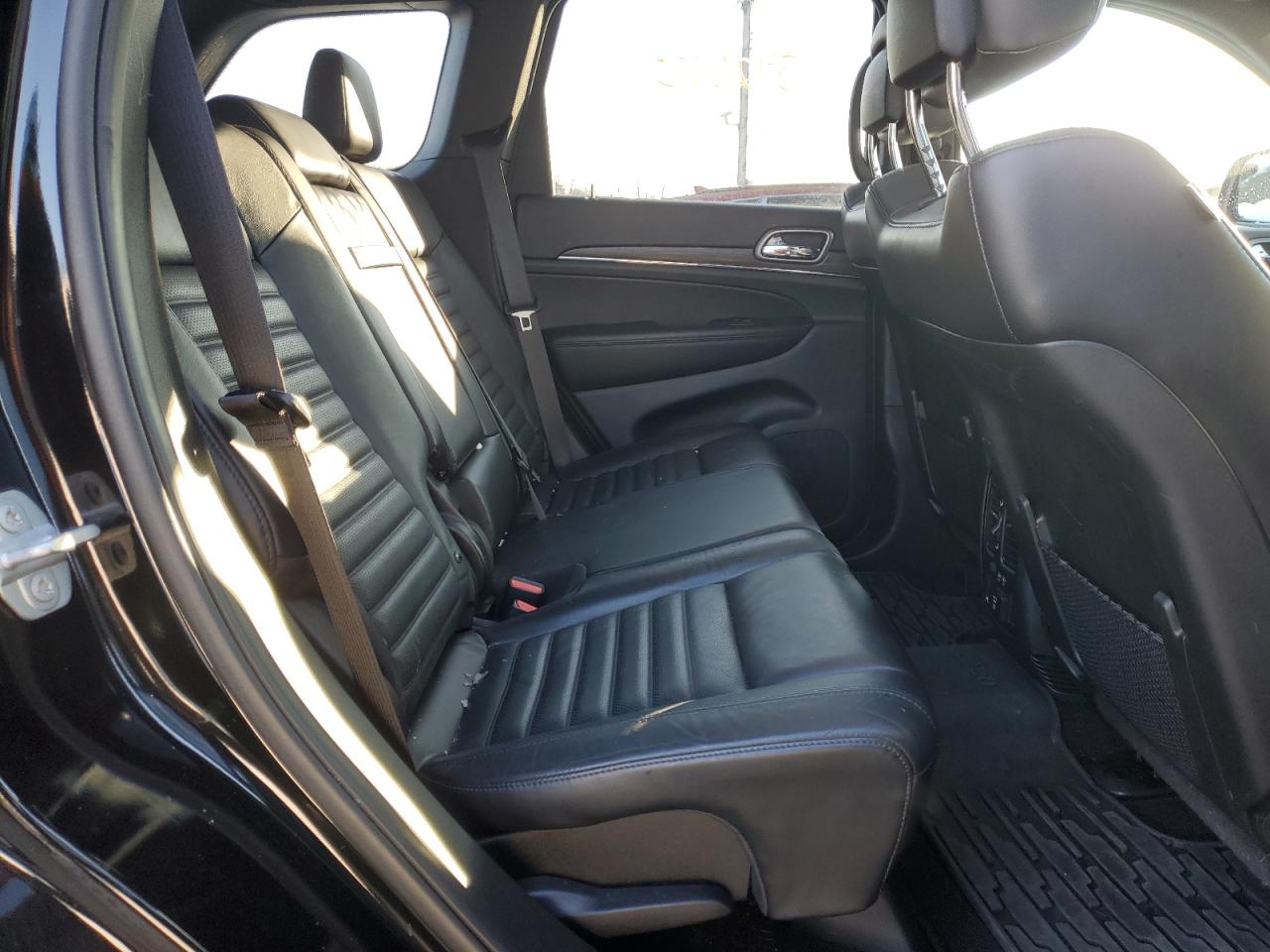 2020 Jeep Grand Cherokee - Image 11