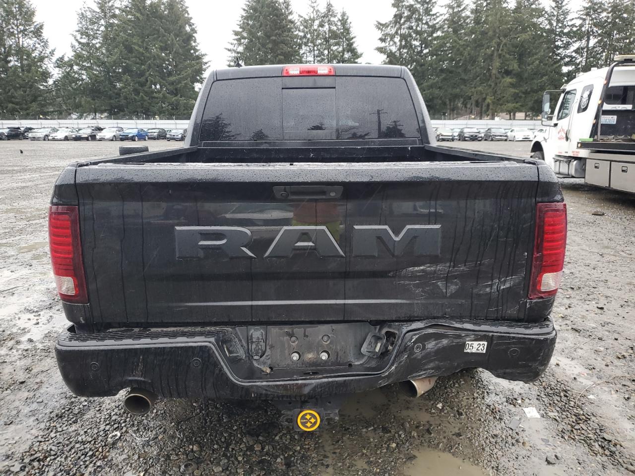 2017 RAM 1500 - Image 6