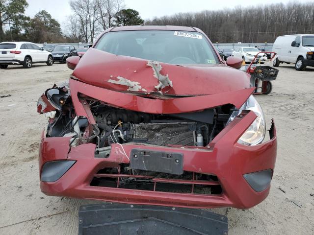  NISSAN VERSA 2016 Червоний