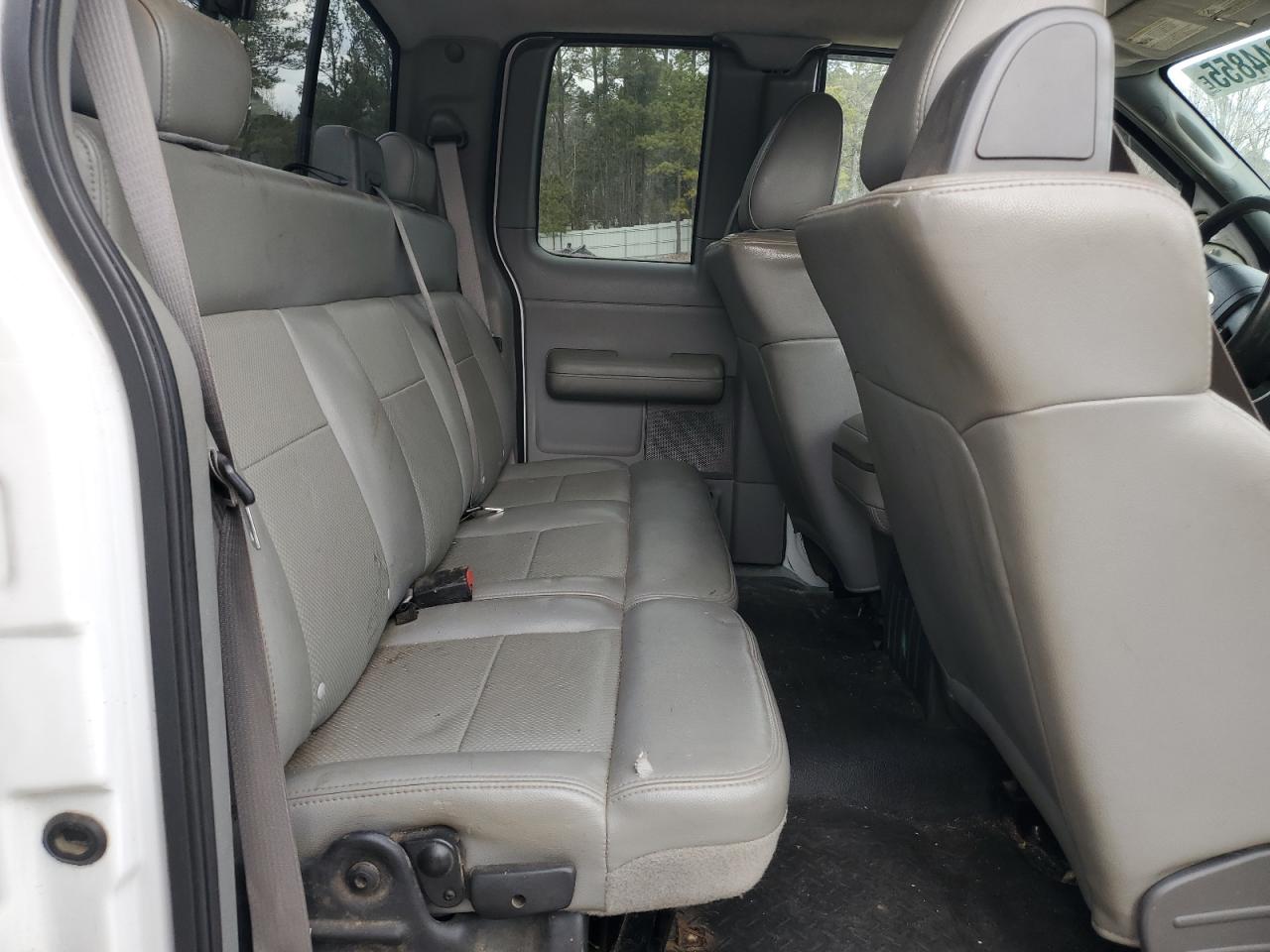 2006 Ford F-150 - Image 10