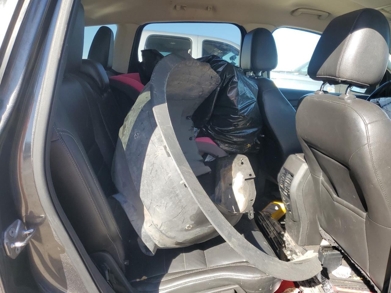 2015 Ford Escape - Image 10