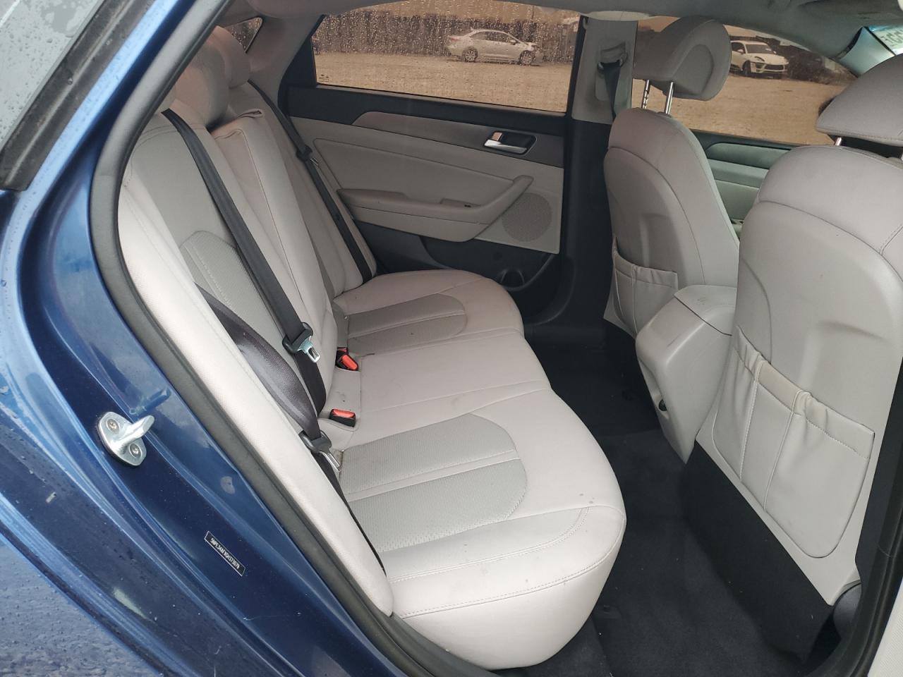 2016 Hyundai Sonata - Image 10