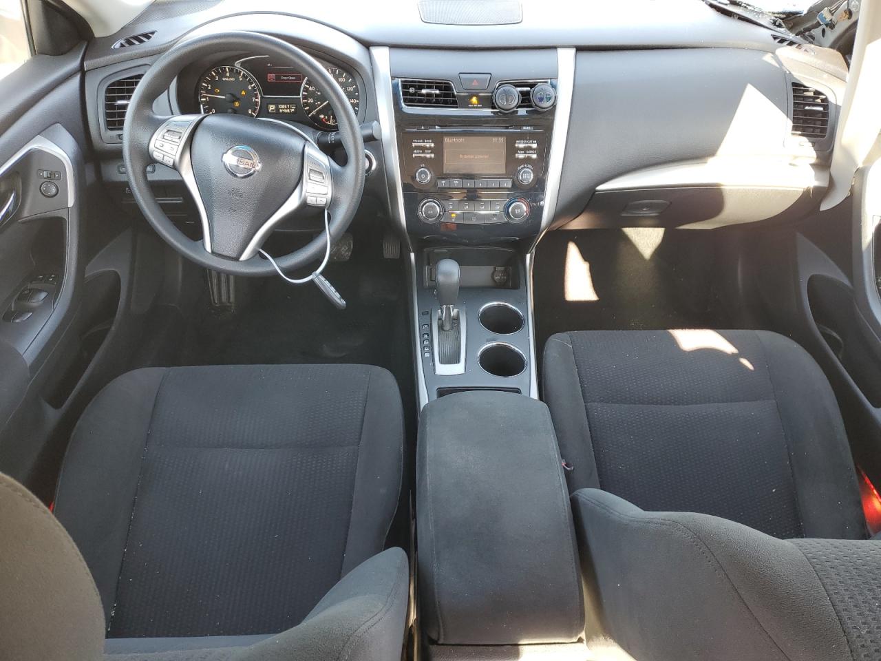 2015 Nissan Altima - Image 8