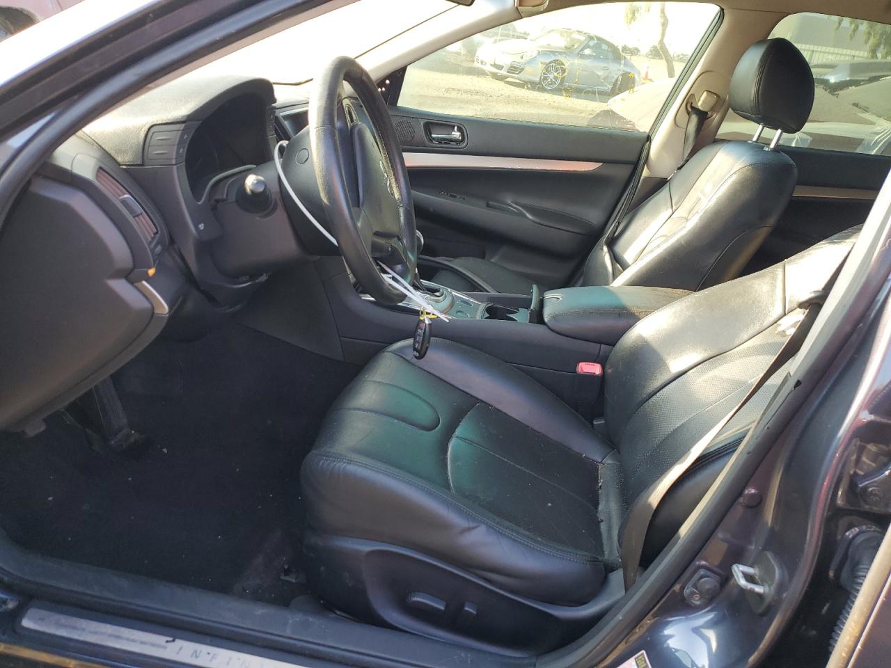 2011 Infiniti G - Image 7