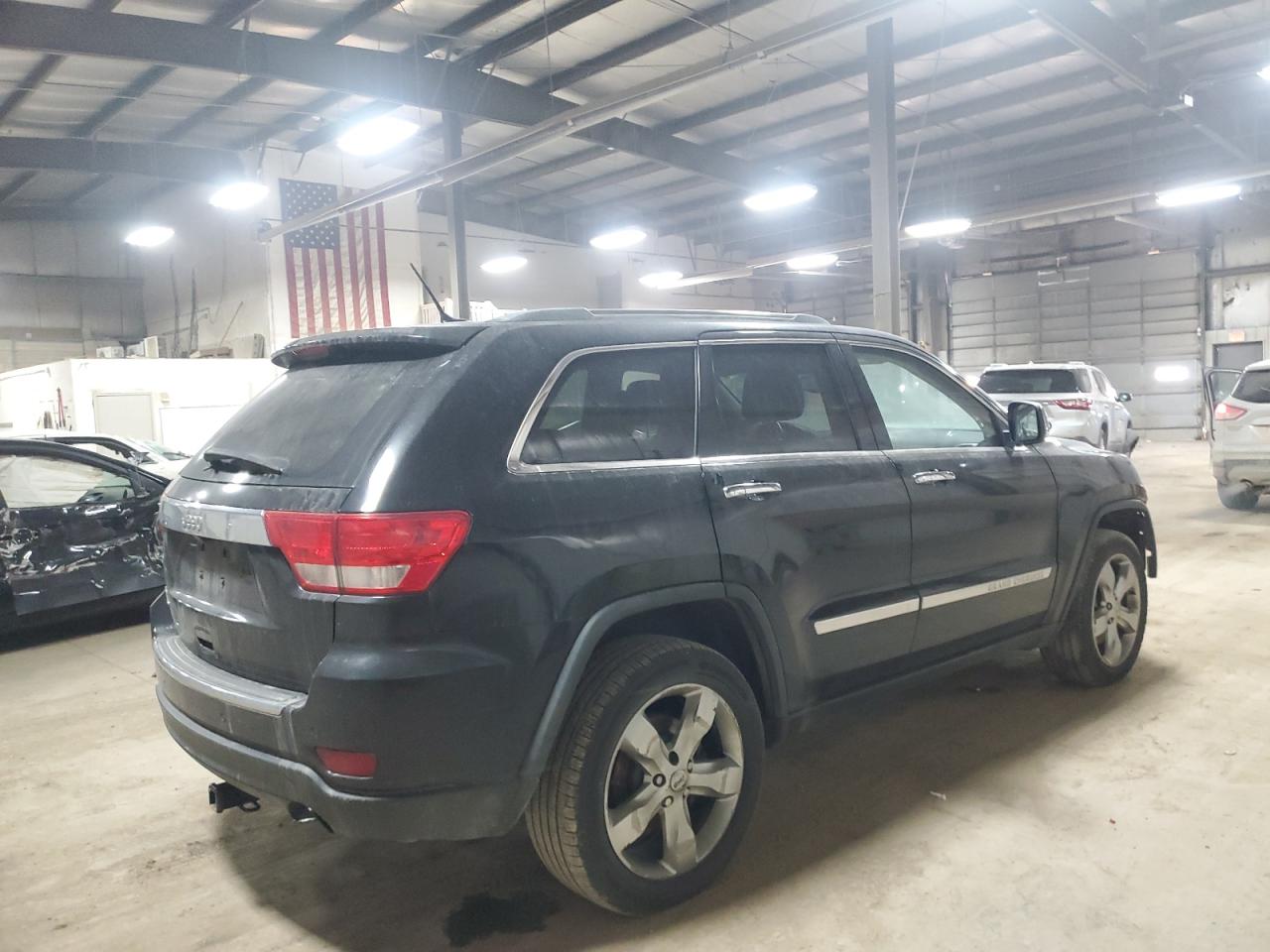 2012 Jeep Grand Cherokee - Image 3