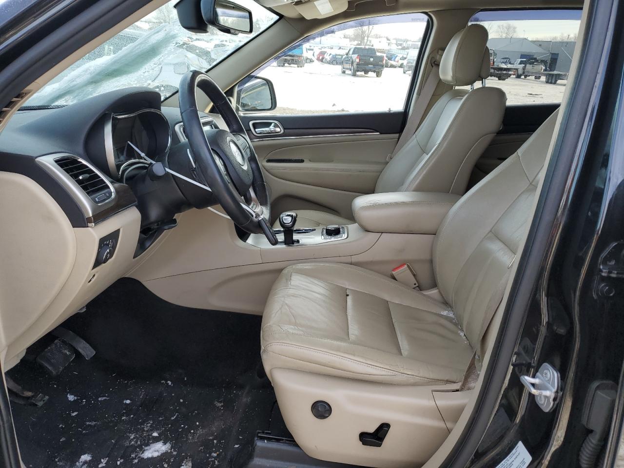 2015 Jeep Grand Cherokee - Image 7