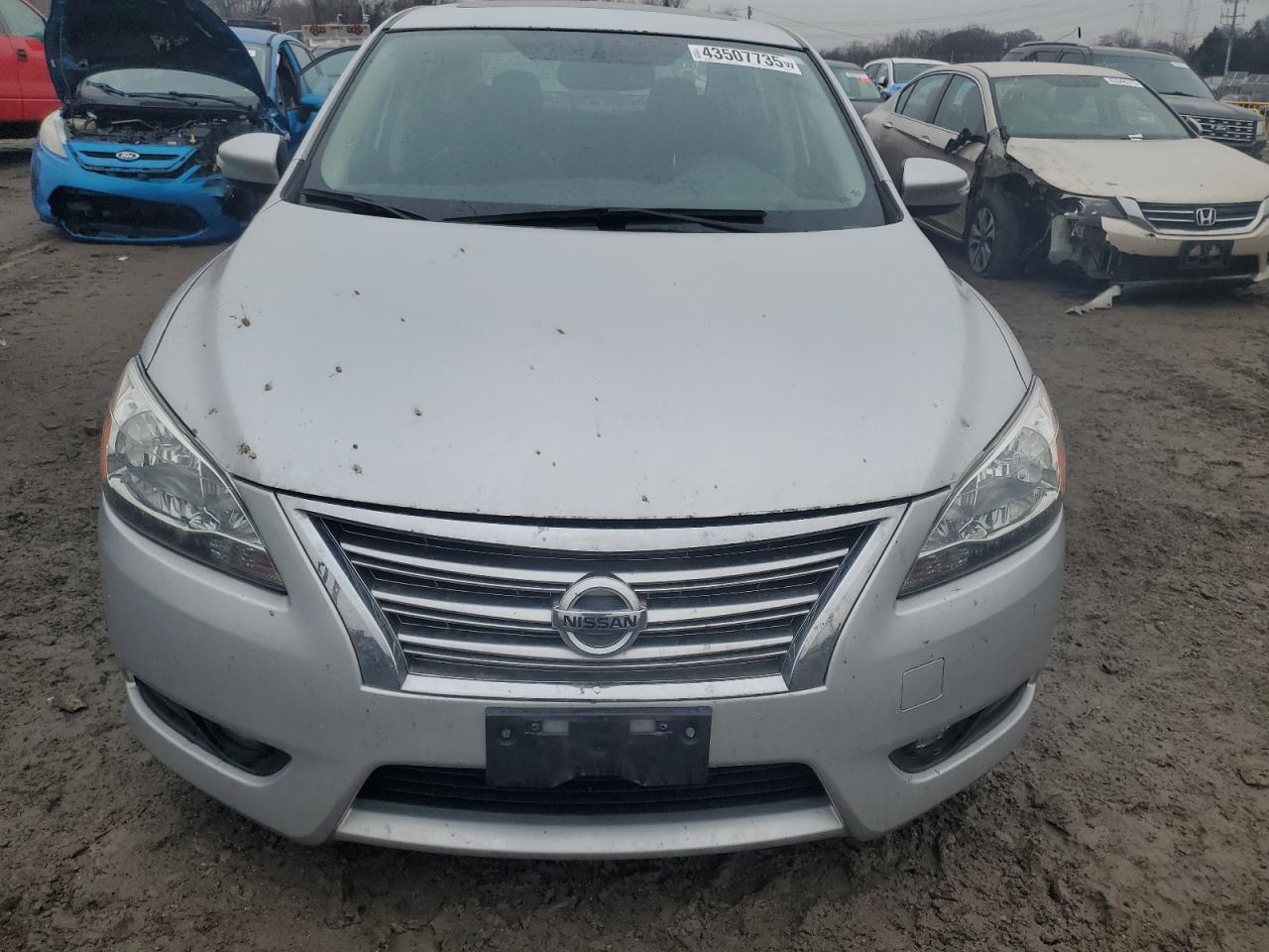 2015 Nissan Sentra - Image 5