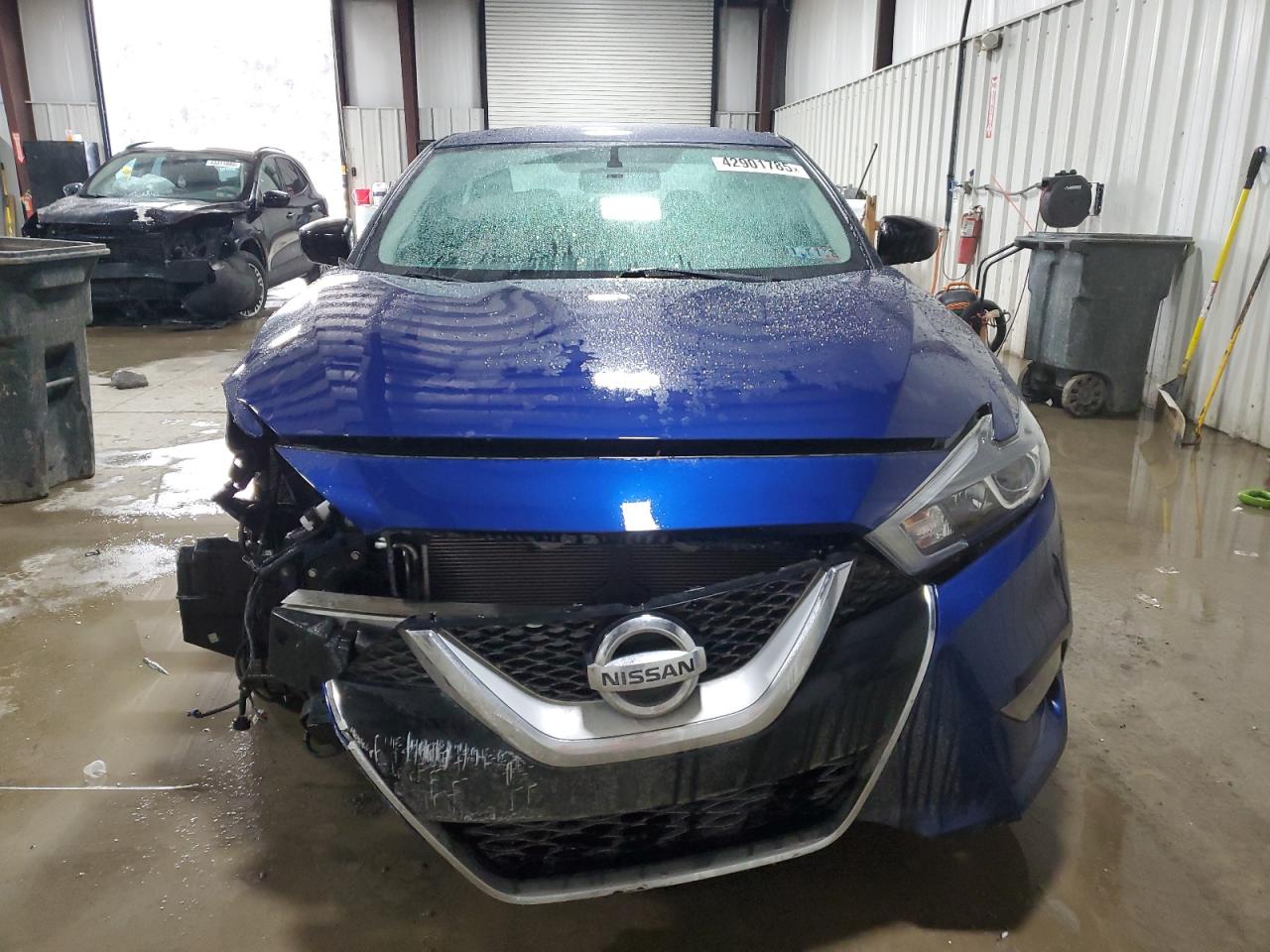 2017 Nissan Maxima - Image 5