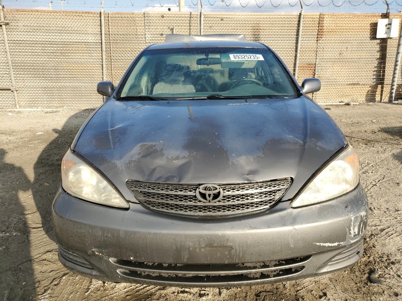 2004 Toyota Camry - Image 5