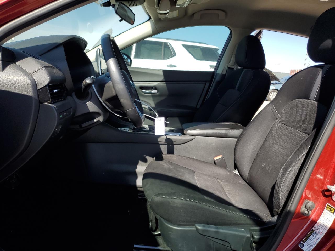 2021 Nissan Sentra - Image 7
