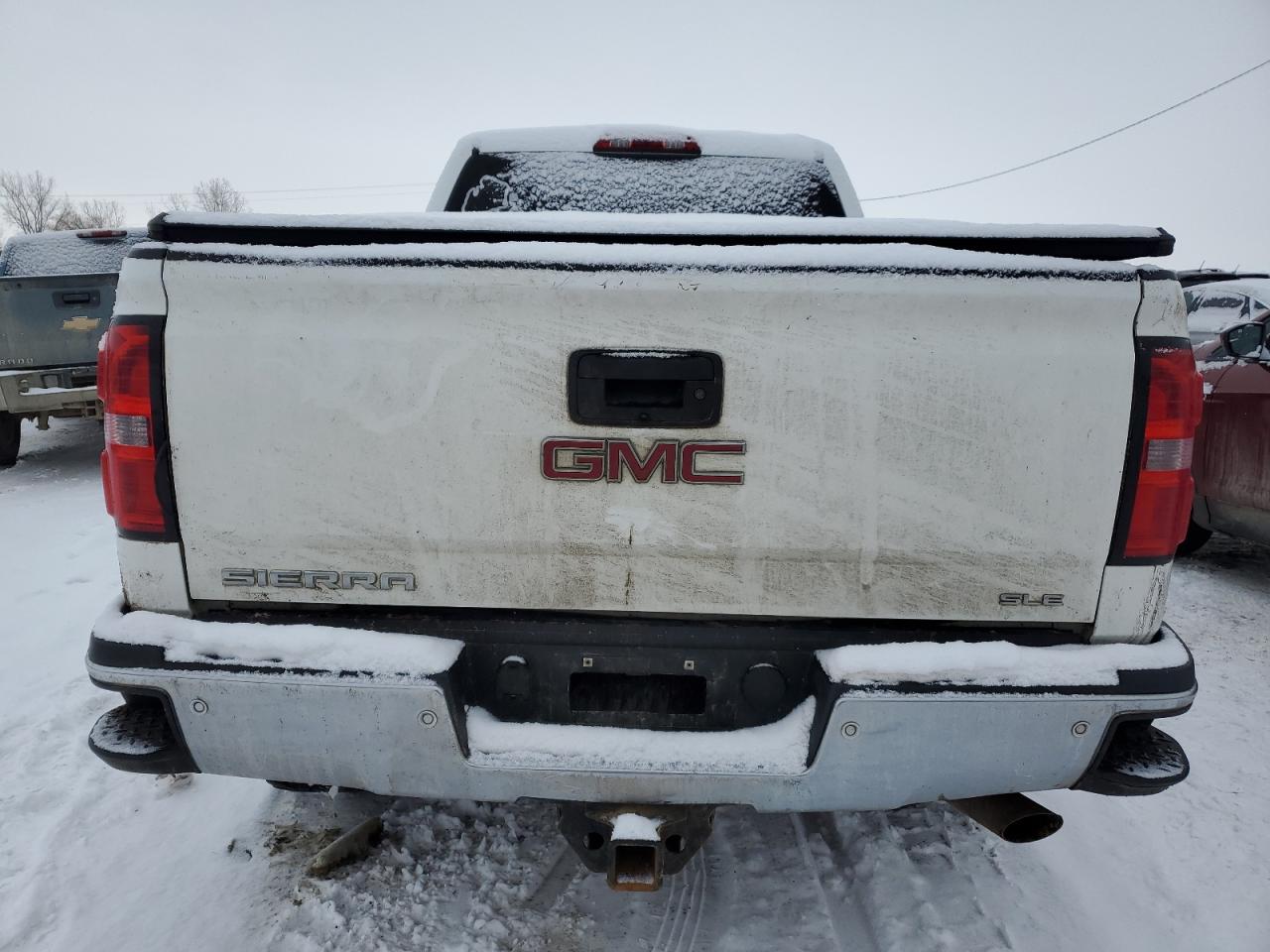2015 GMC Sierra - Image 6