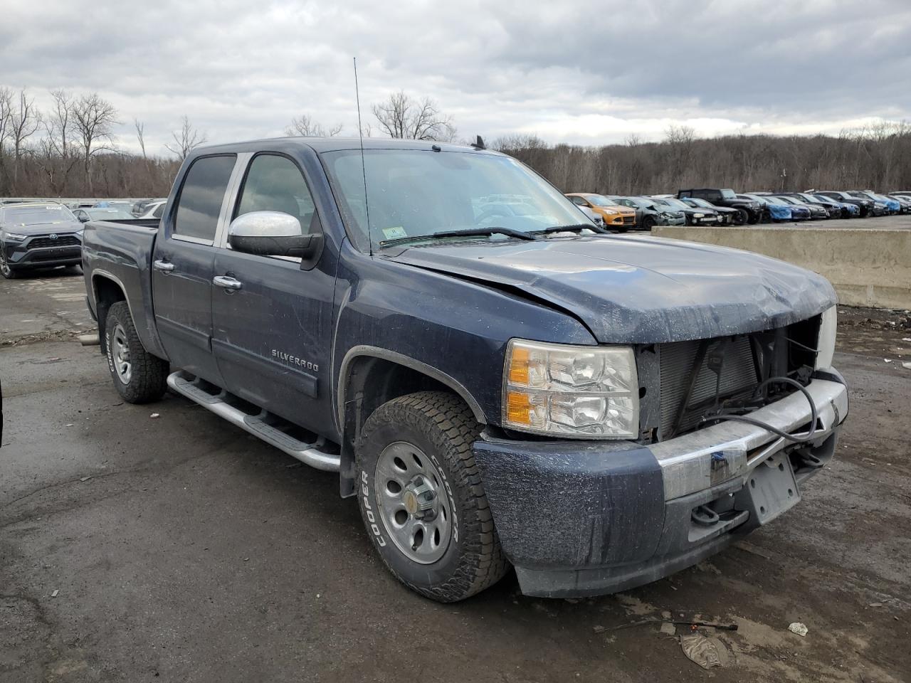 2010 Chevrolet Silverado - Image 4