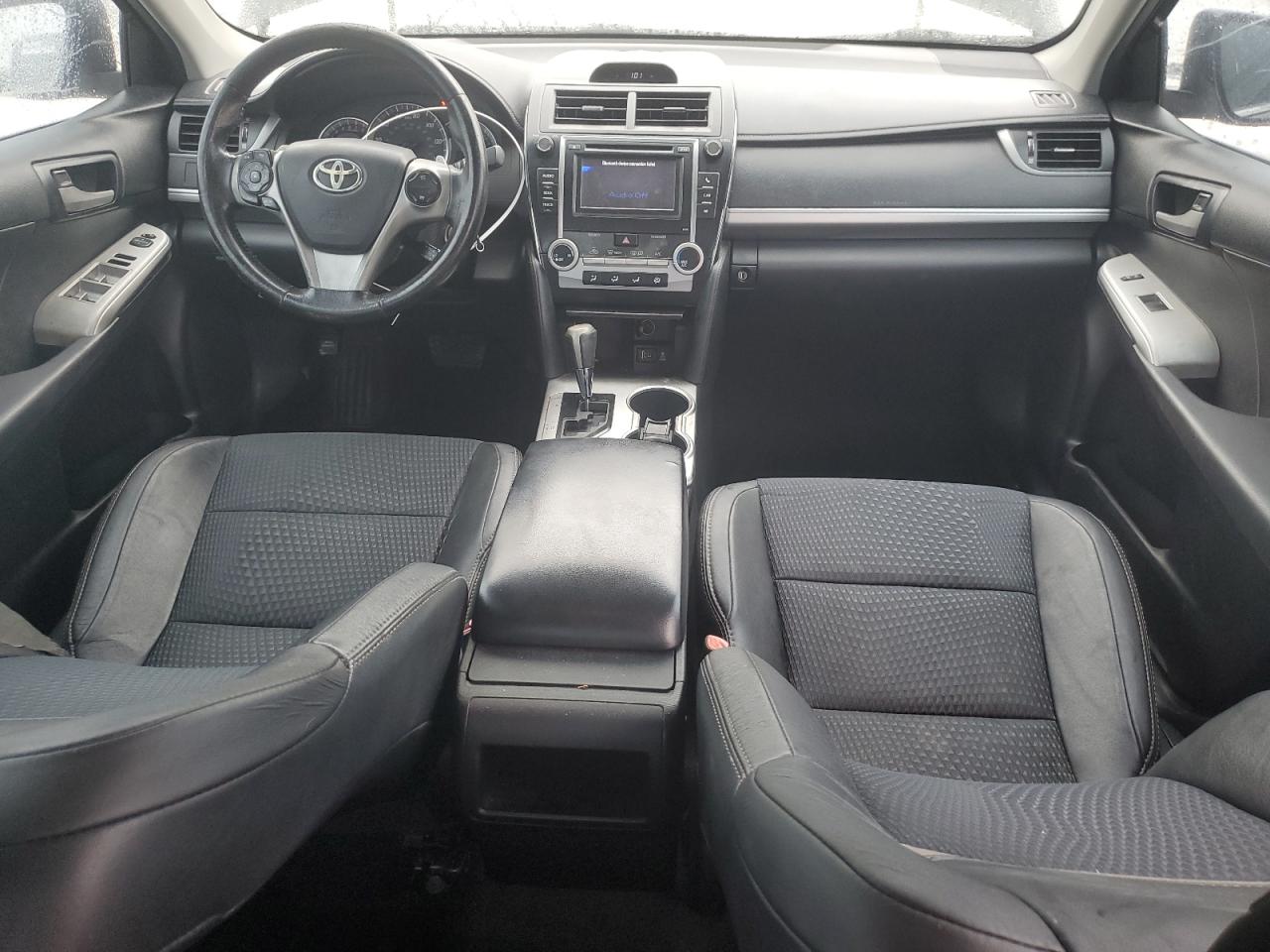 2013 Toyota Camry - Image 8