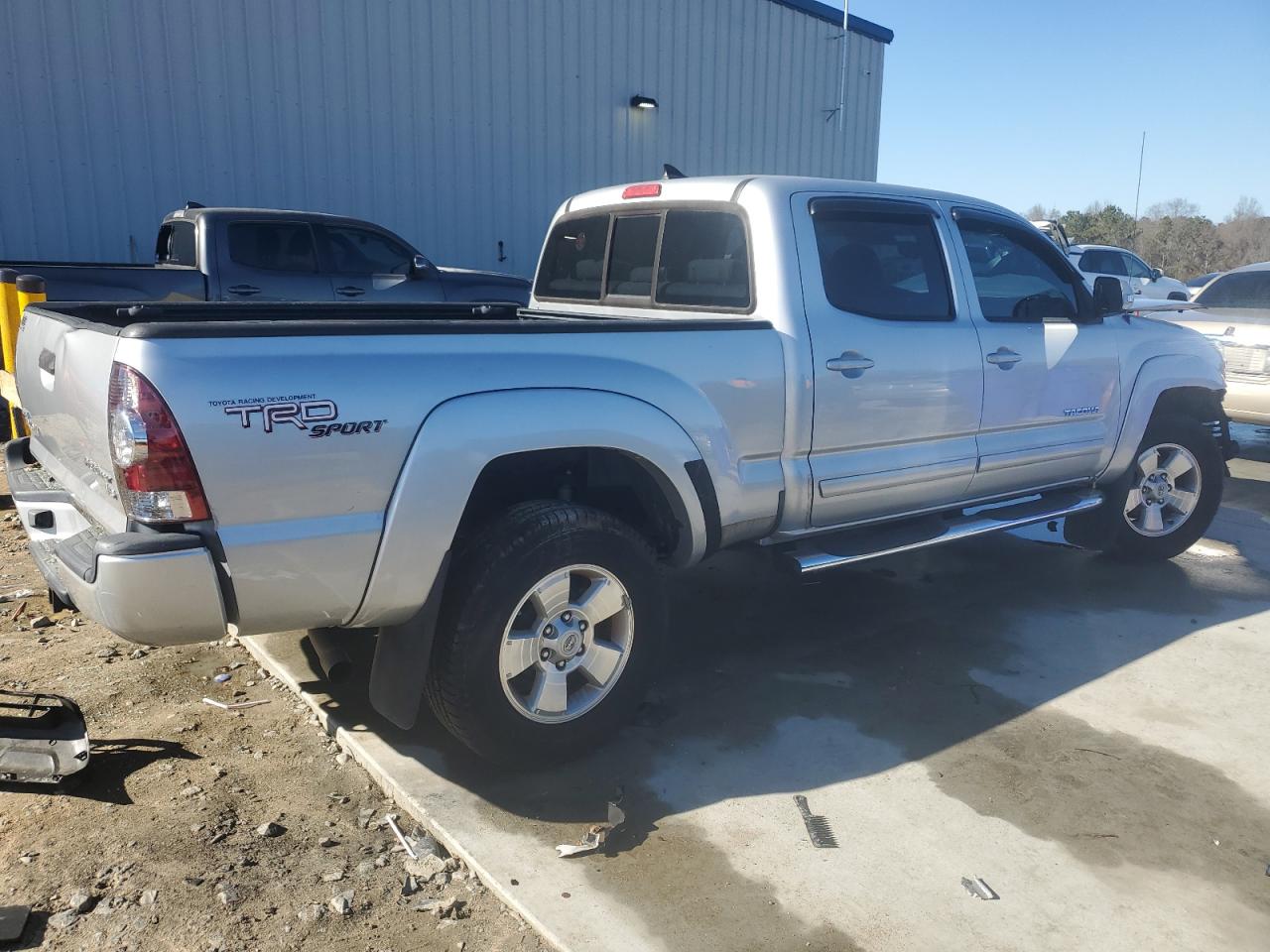 2013 Toyota Tacoma - Image 3