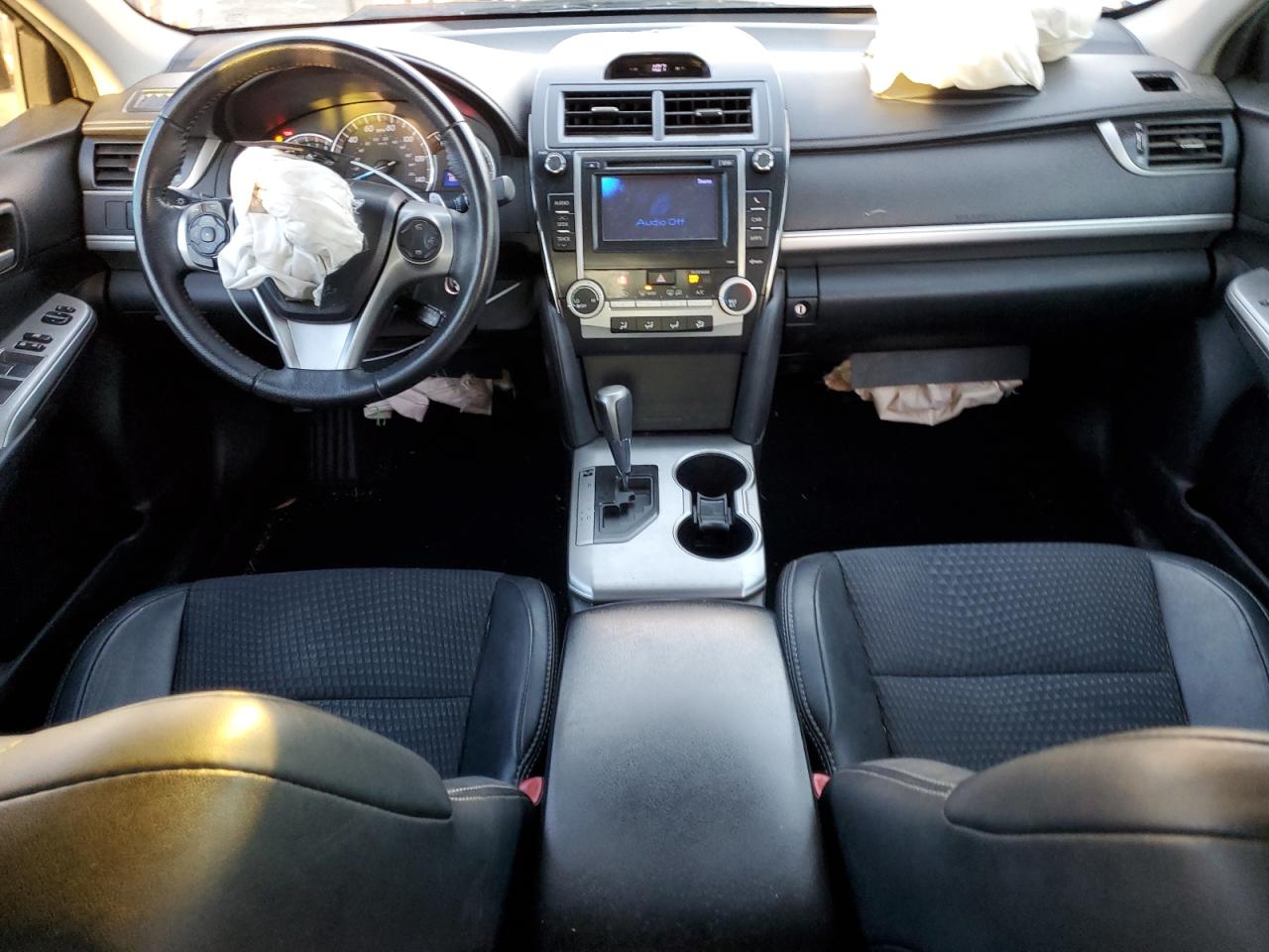 2012 Toyota Camry - Image 8