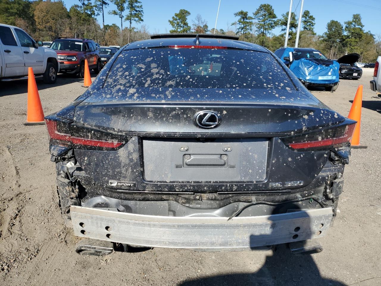 2021 Lexus RC - Image 6