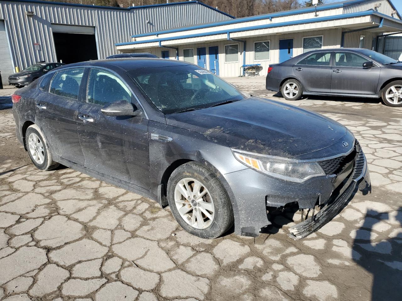 2017 Kia Optima - Image 4