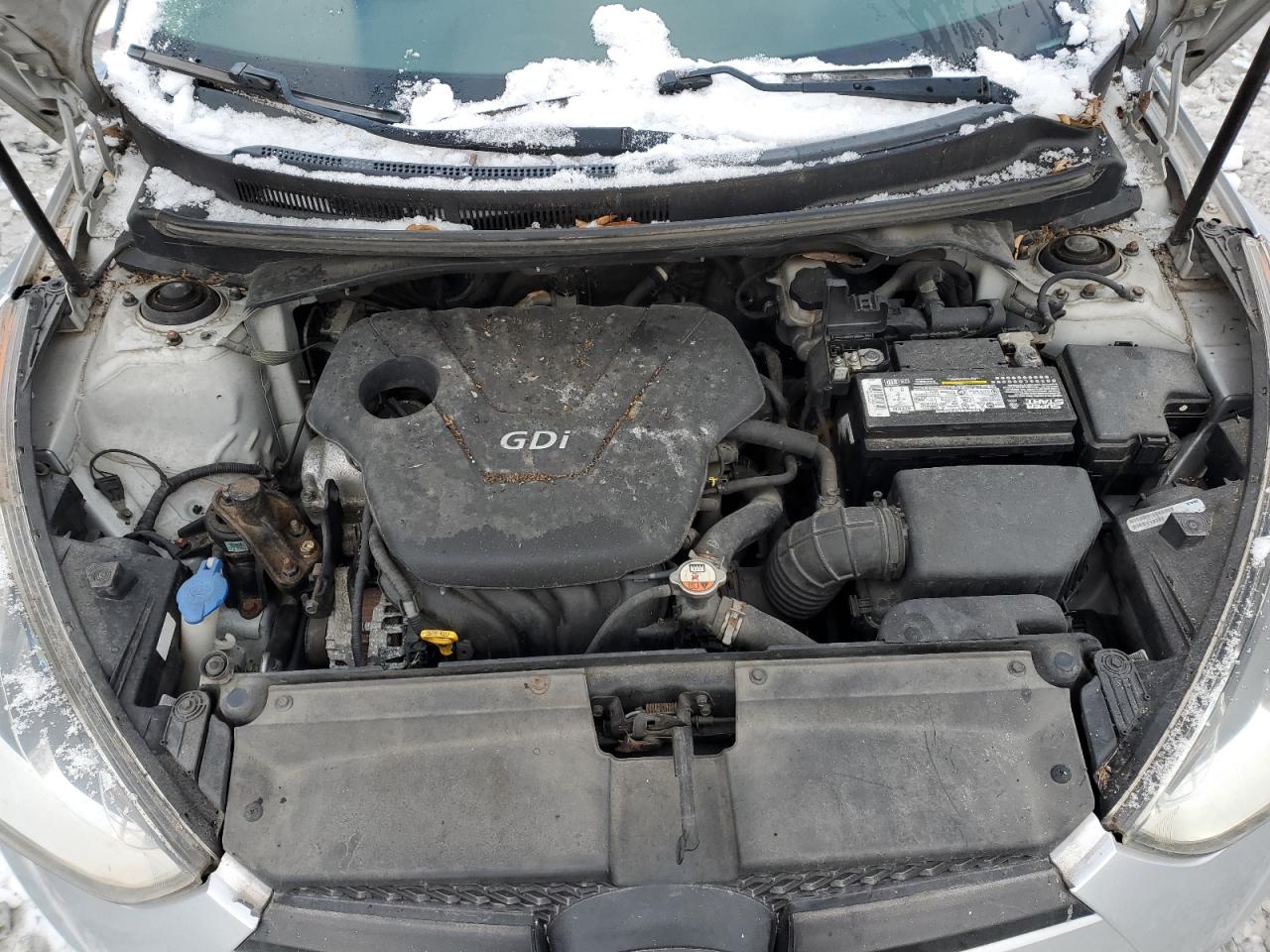 2015 Hyundai Veloster - Image 11