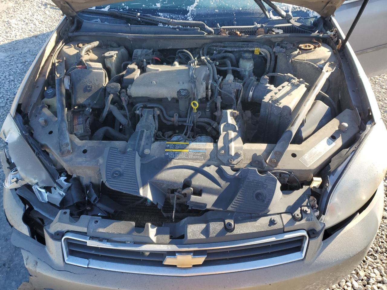 2006 Chevrolet Impala - Image 12