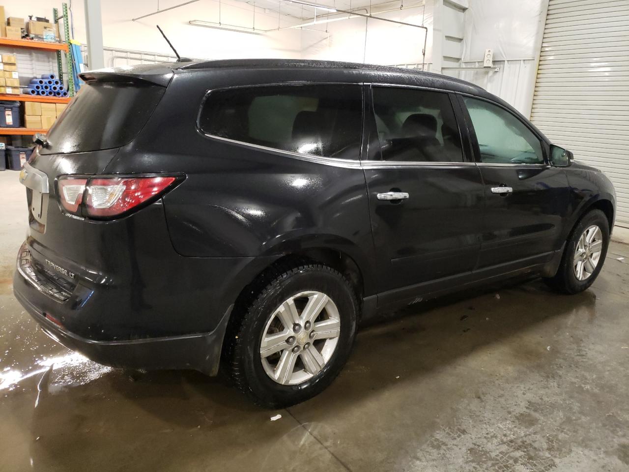 2014 Chevrolet Traverse - Image 3