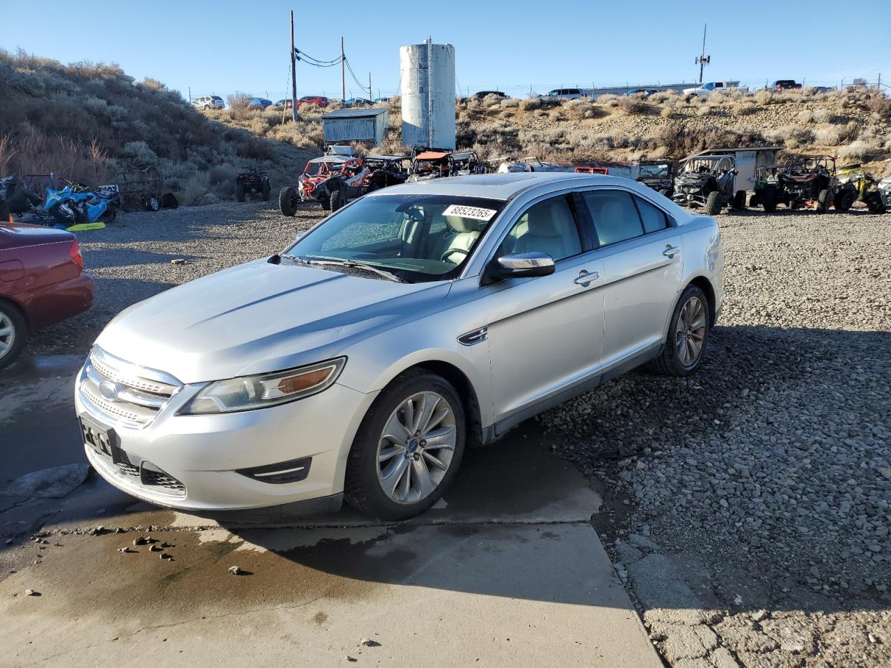 2010 Ford Taurus - Image 1