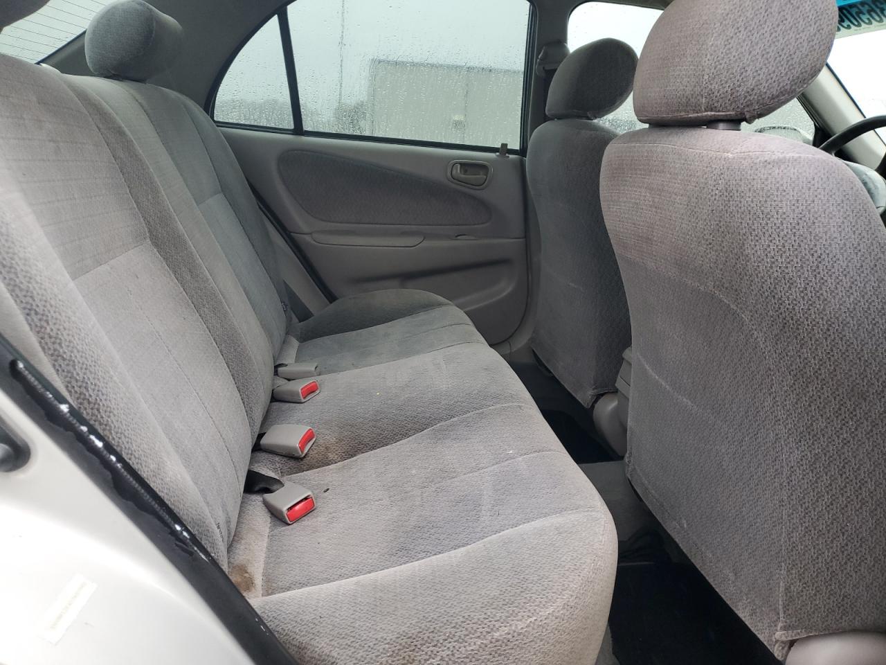 2002 Toyota Corolla - Image 10