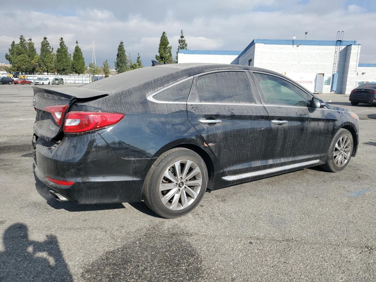 2015 Hyundai Sonata - Image 3
