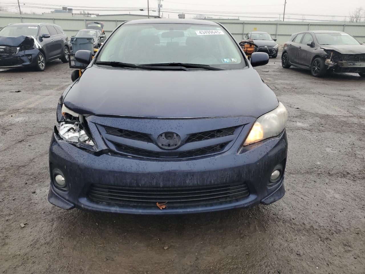 2011 Toyota Corolla - Image 5