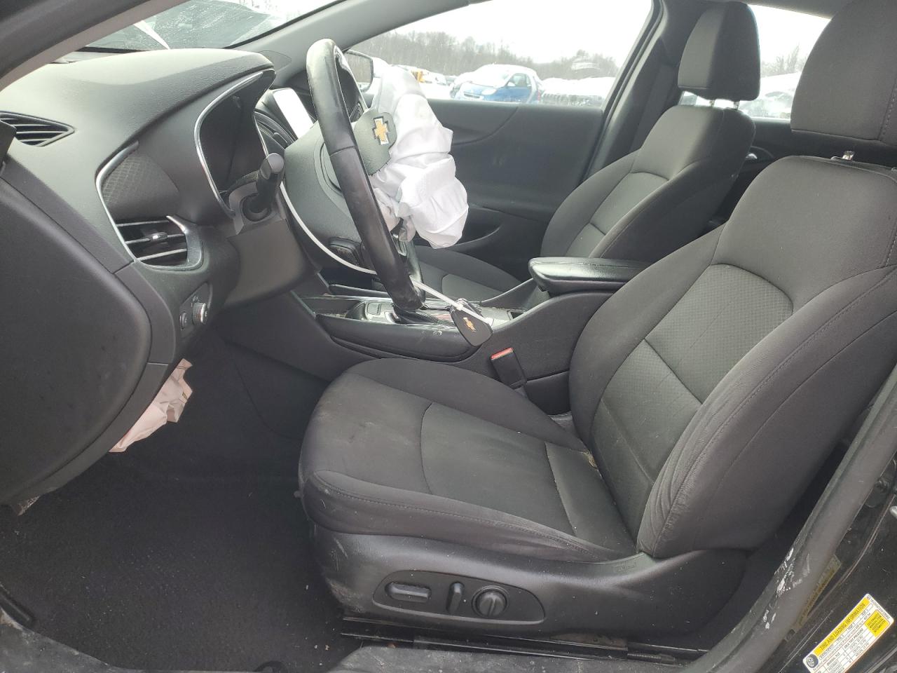 2017 Chevrolet Malibu - Image 7