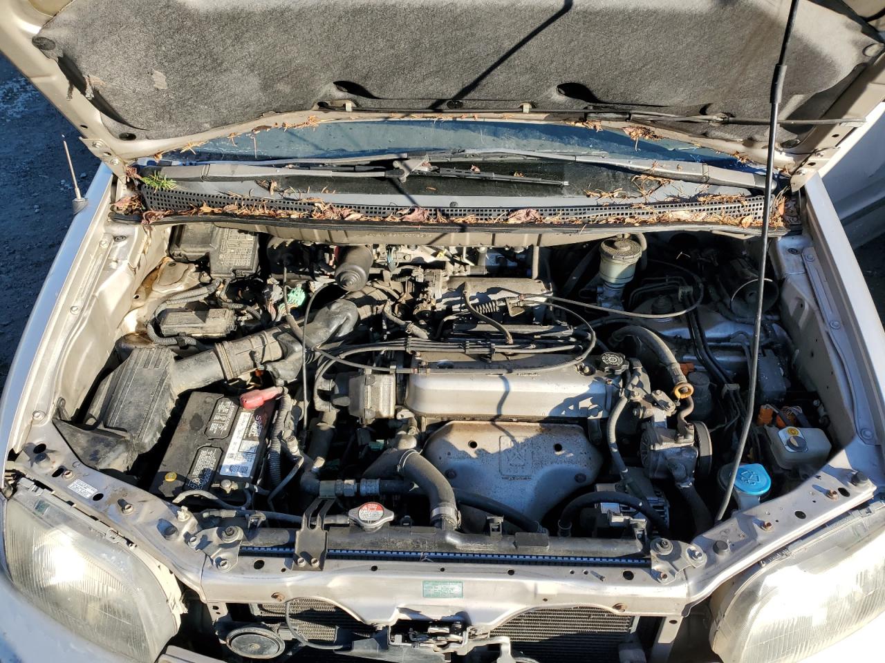 1996 Honda Odyssey - Image 12