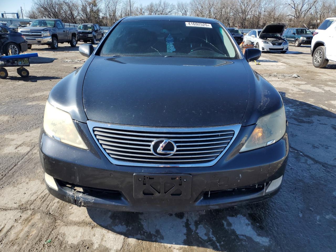 2007 Lexus LS - Image 5