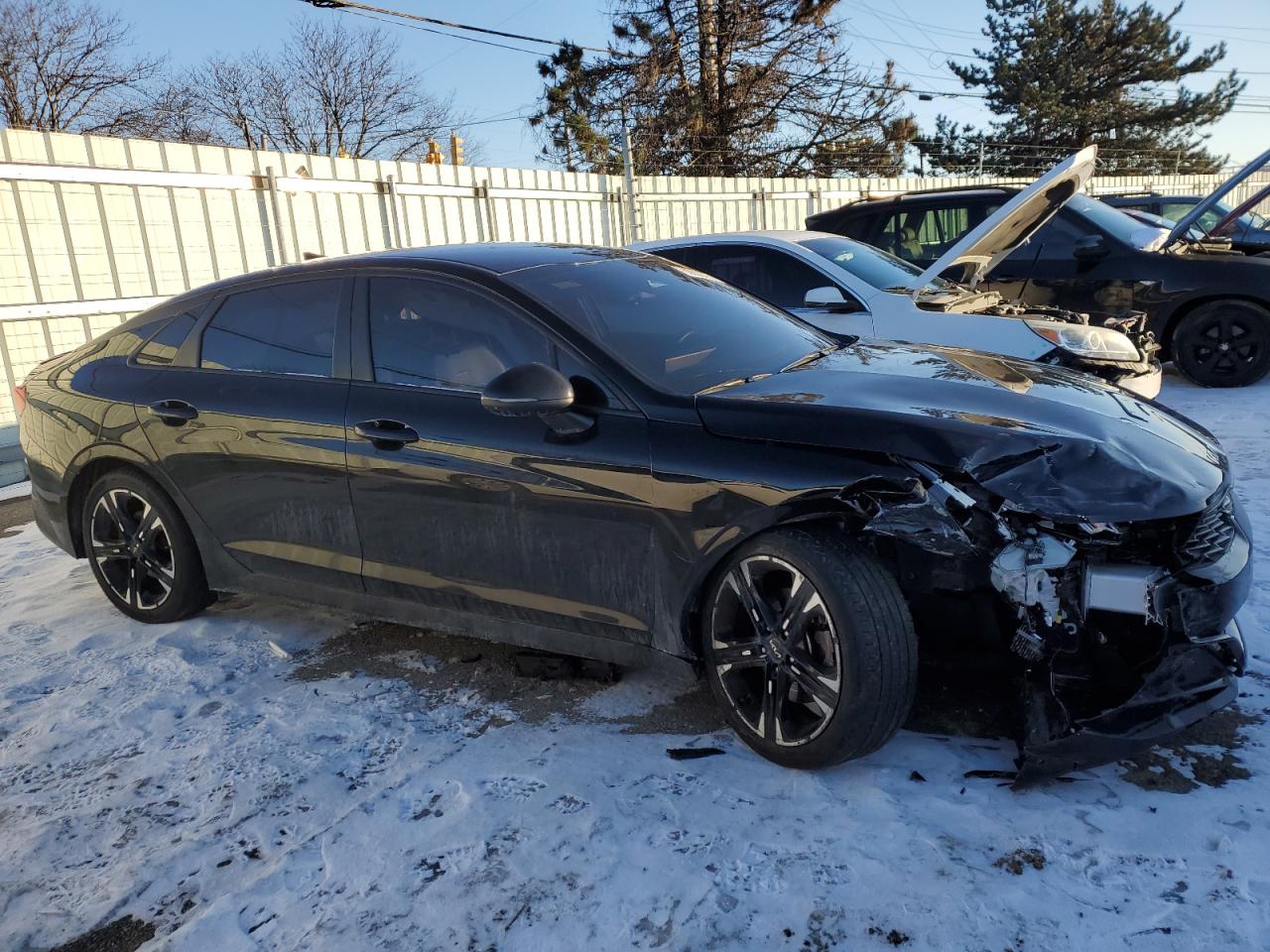 2022 Kia K5 - Image 4