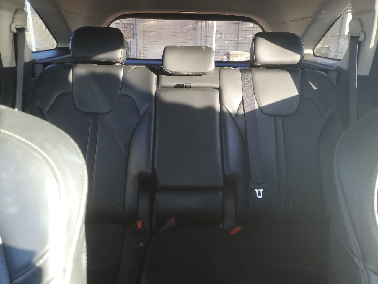 2021 Kia Sorento - Image 10