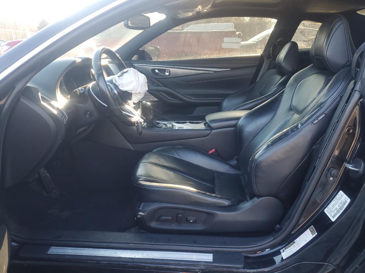 2017 Infiniti Q60 - Image 7