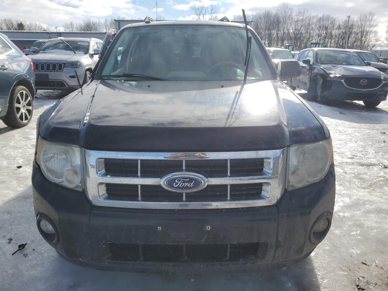 2012 Ford Escape - Image 5