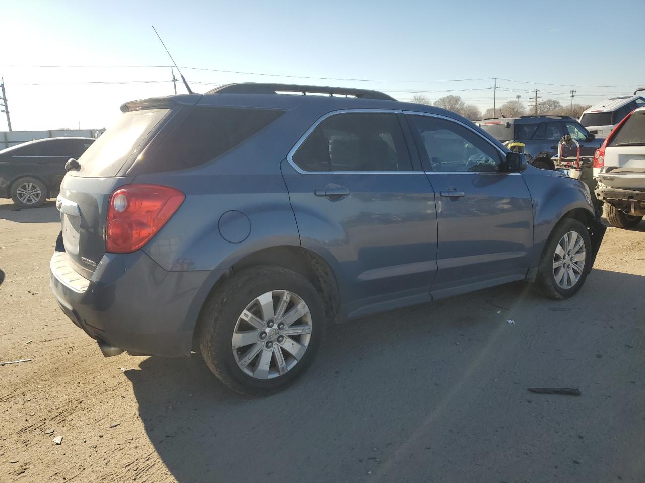 2011 Chevrolet Equinox - Image 3