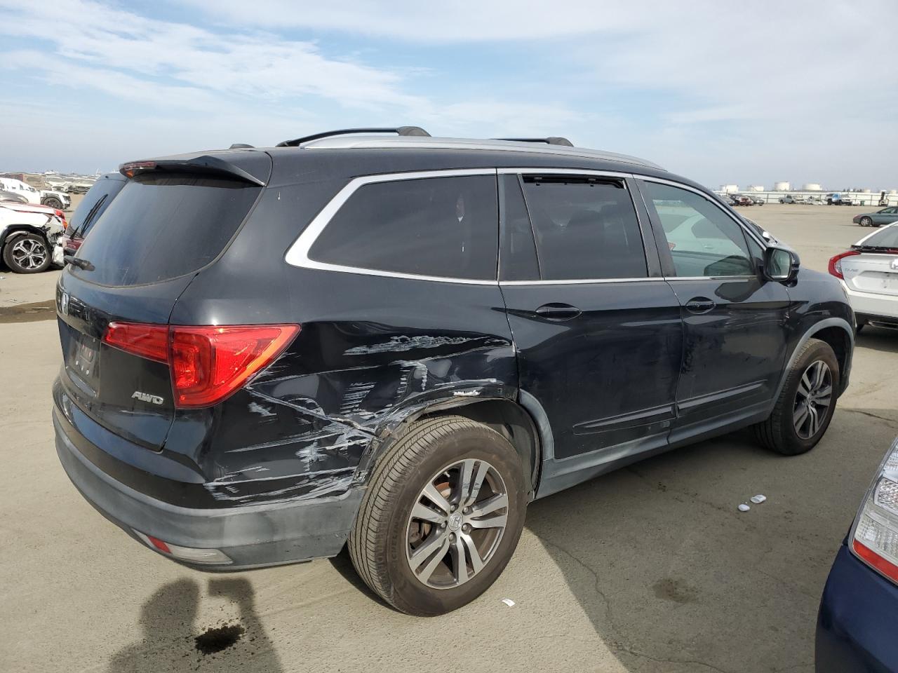 2016 Honda Pilot - Image 3