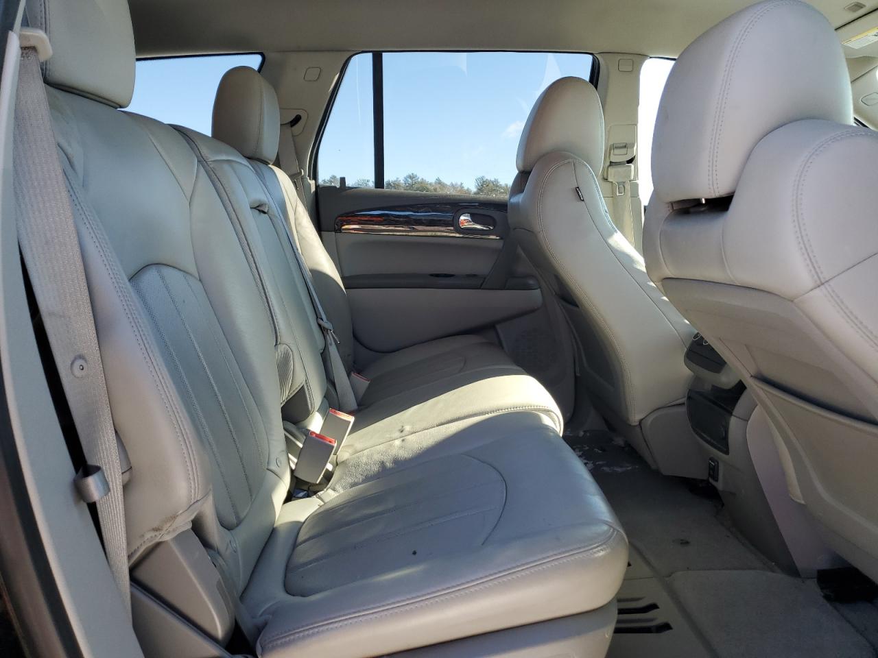 2014 Buick Enclave - Image 11