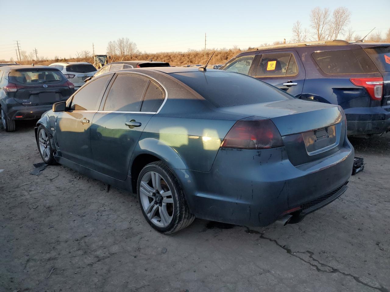 2009 Pontiac G8 - Image 2