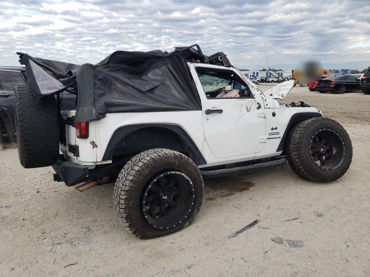 2015 Jeep Wrangler - Image 3
