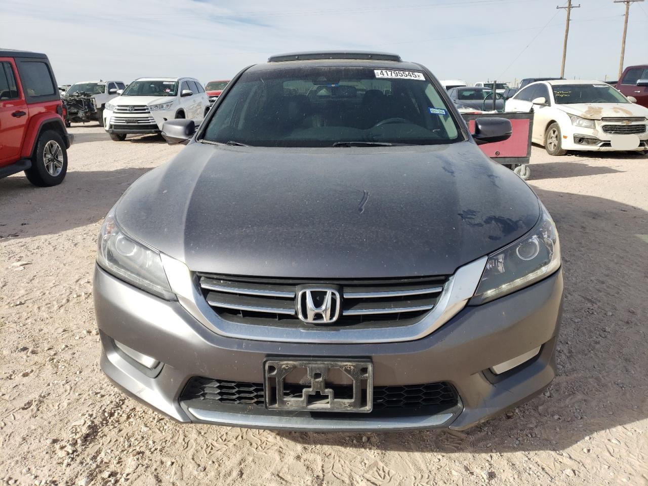 2015 Honda Accord - Image 5