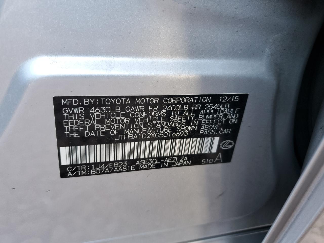 2016 Lexus IS - Image 12