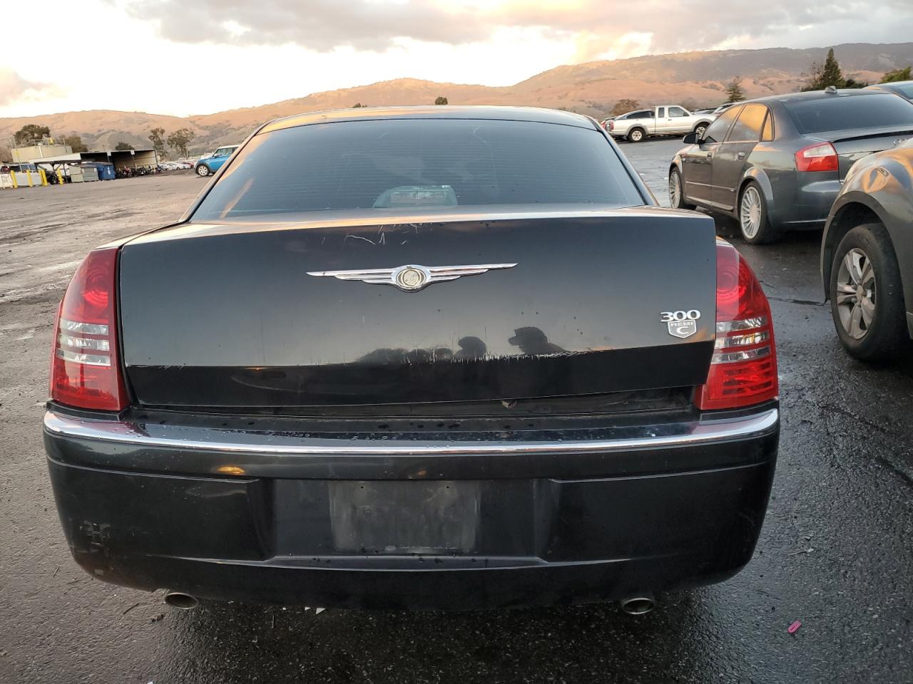 2006 Chrysler 300 - Image 6