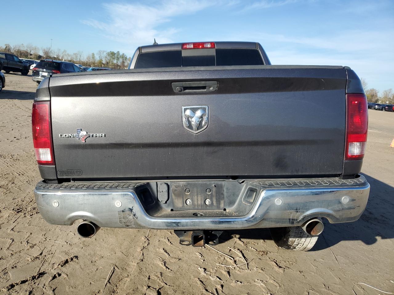 2018 RAM 1500 - Image 6