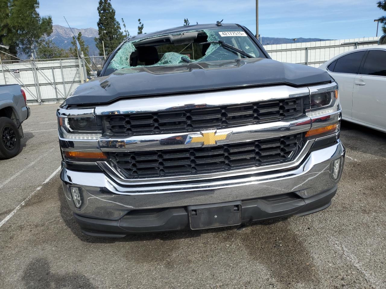 2017 Chevrolet Silverado - Image 5