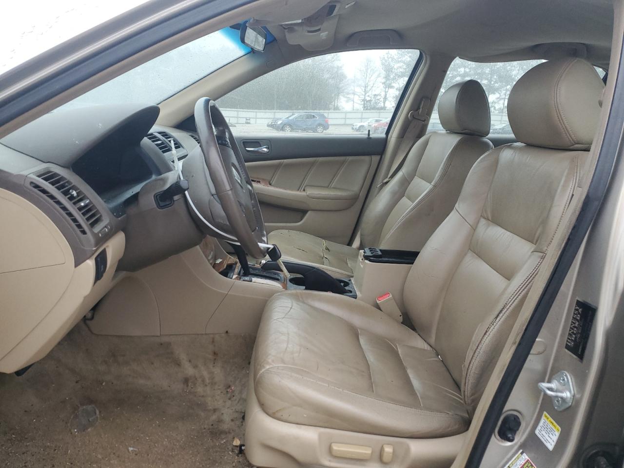 2005 Honda Accord - Image 7