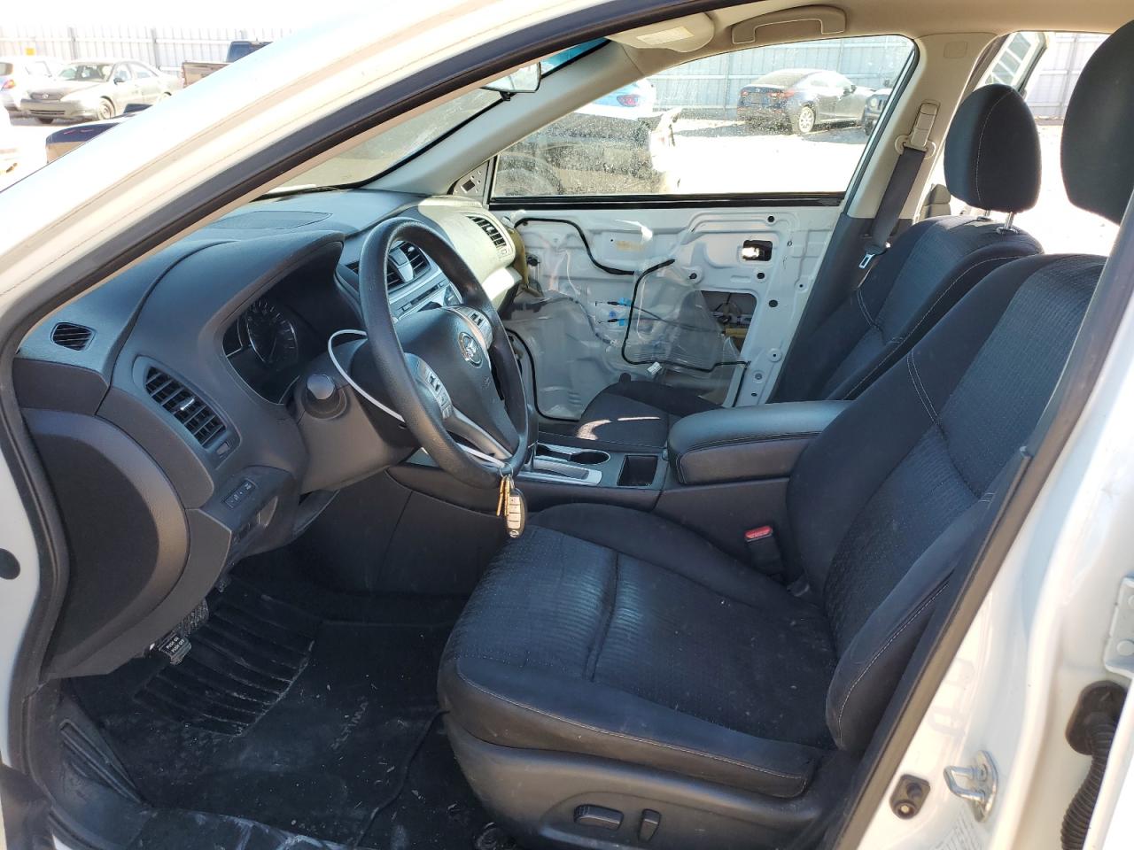 2017 Nissan Altima - Image 7
