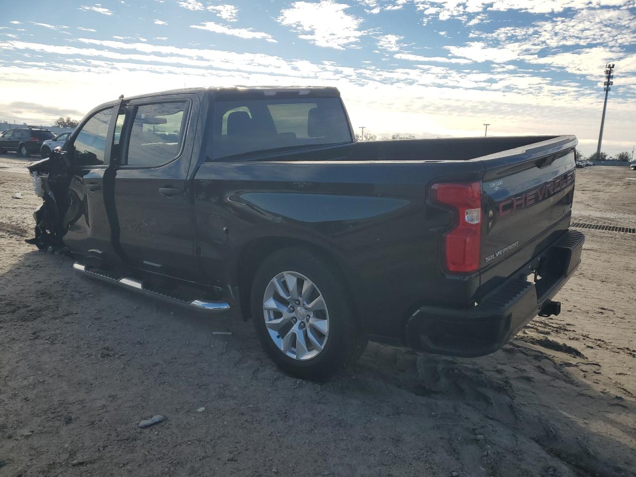 2022 Chevrolet Silverado - Image 2
