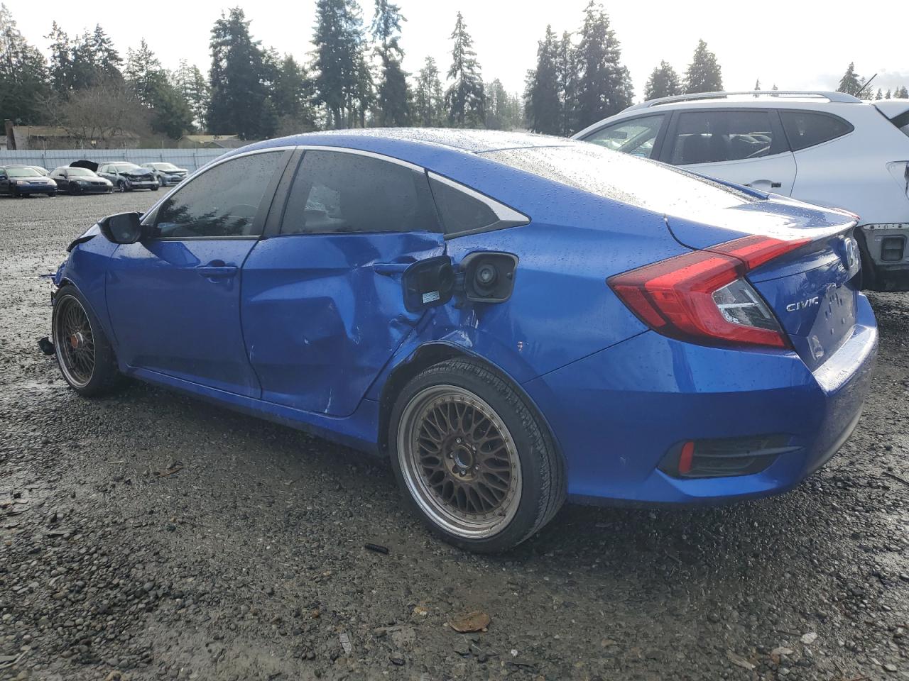 2HGFC2F51JH542237 2018 HONDA CIVIC - Image 2